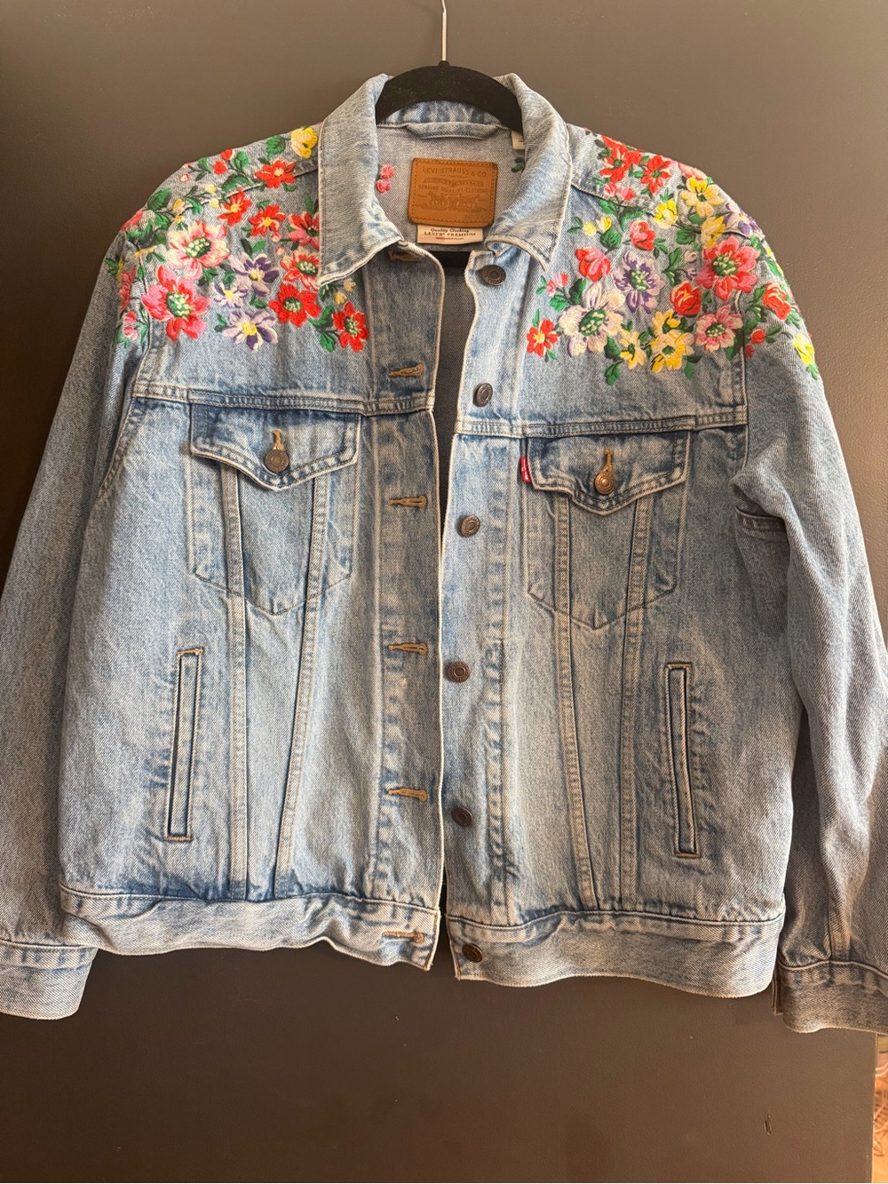 Levi's Light Blue Denim Jacket with Multicolor Floral Embroidery